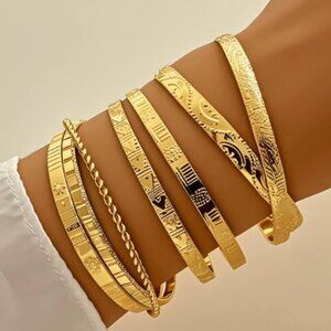Gold Bracelet 7 Piece Set
